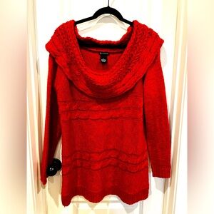 ♥️Red sparkly sweater. Off the shoulder or cowl neck. Size large.